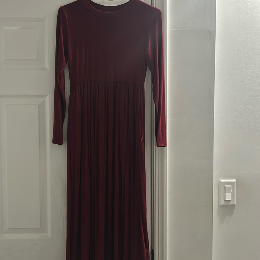 Long sleeve Maroon Dress
